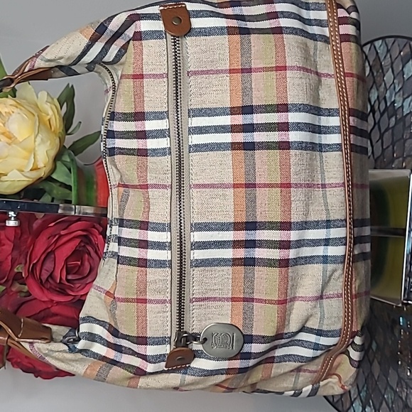 Authentic Burberry canvas plaid hobo - Picture 11 of 12